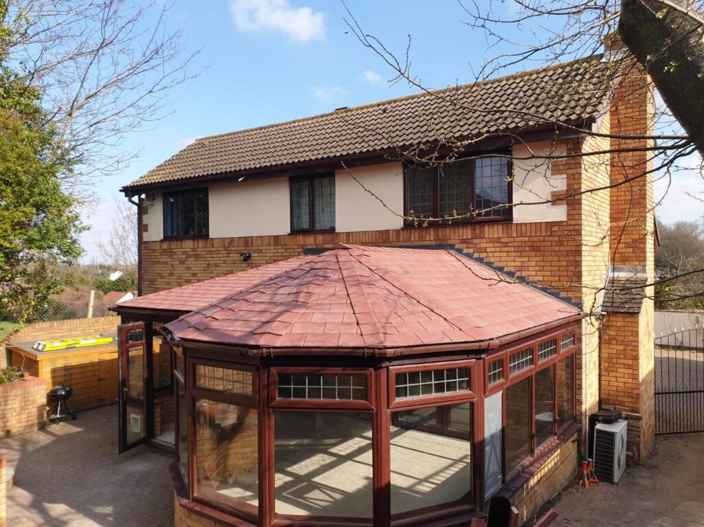 Advantages of Tiled Conservatory Roofs